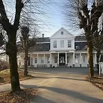 Historic Manor From 1793 In Rural Surroundings *