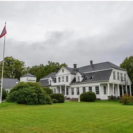 Villa Historic Manor From 1793 In Rural Surroundings *